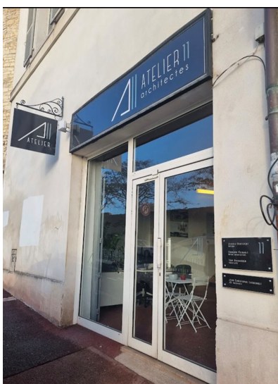 Façade de l'Atelier 11, siège de JCL Ingénierie à Bayonne